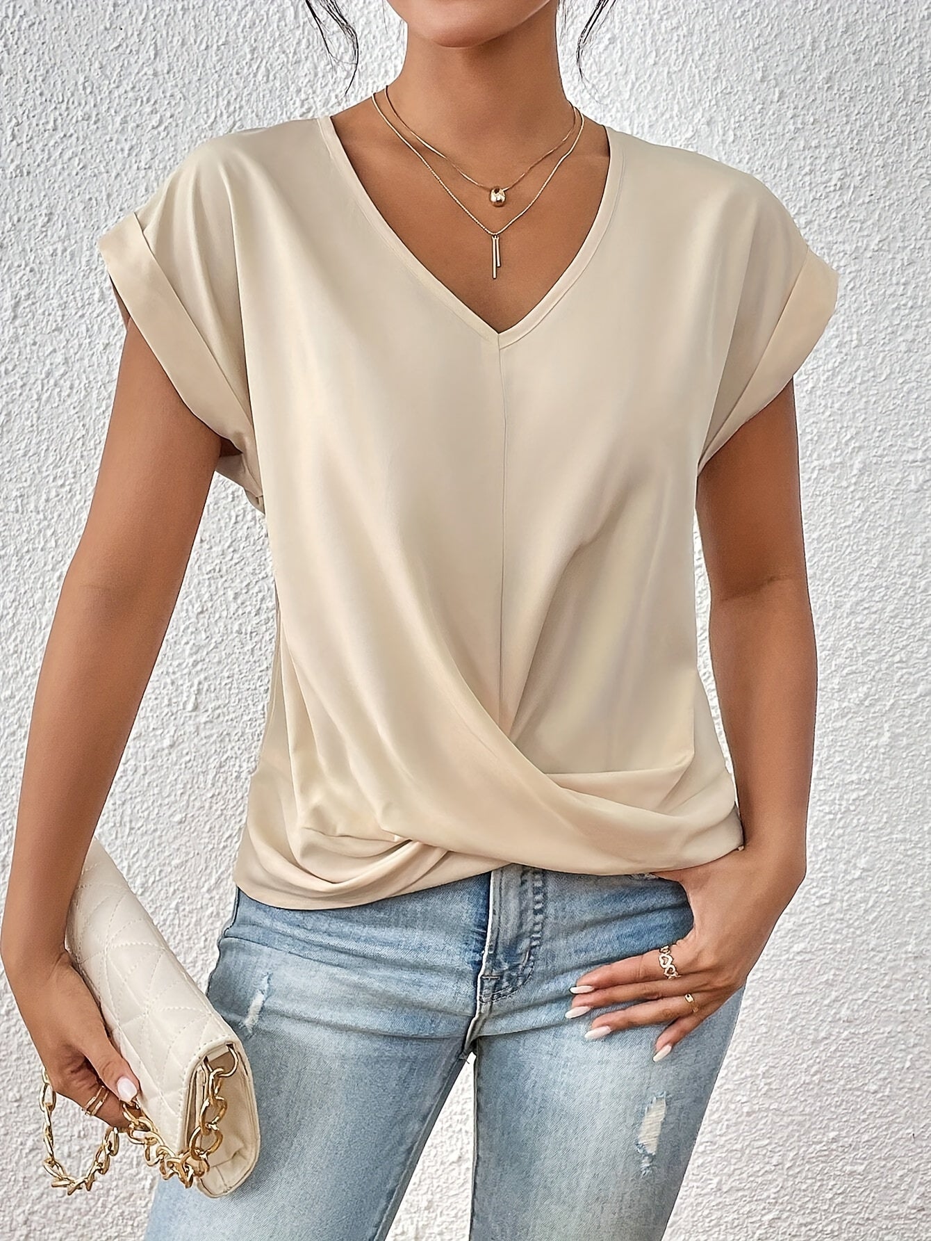 Cleo - T-shirt décontracté avec décolleté en cœur