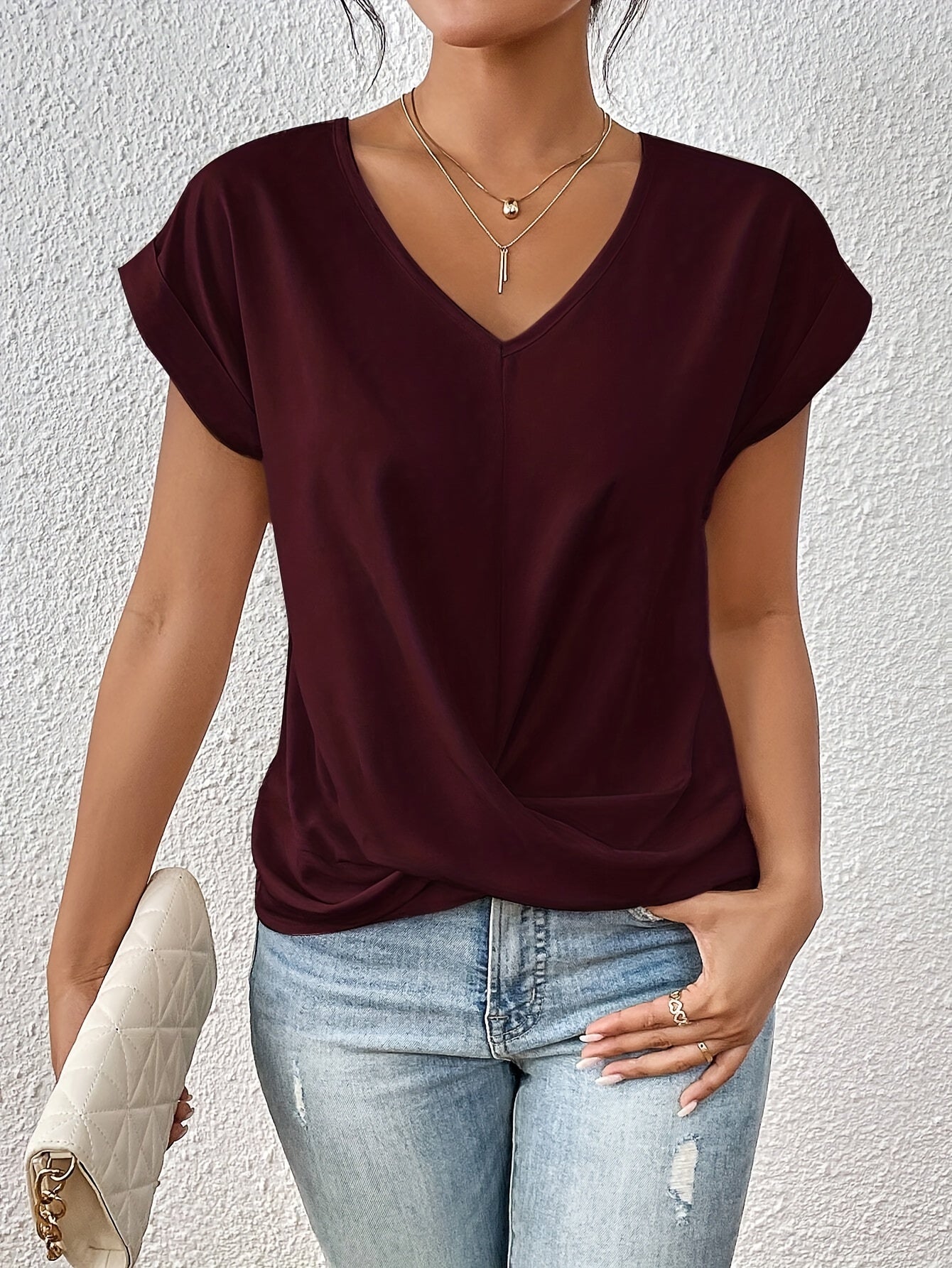 Cleo - T-shirt décontracté avec décolleté en cœur