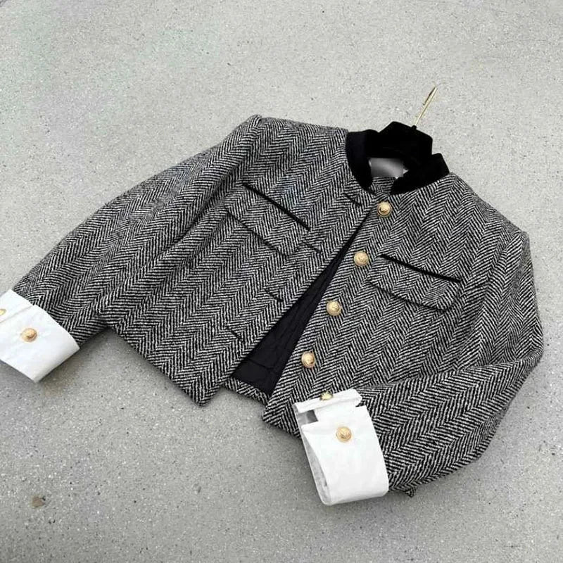 Camille - Veste Cropped à Carreaux Élégante