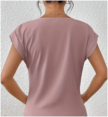 Cleo - T-shirt décontracté avec décolleté en cœur