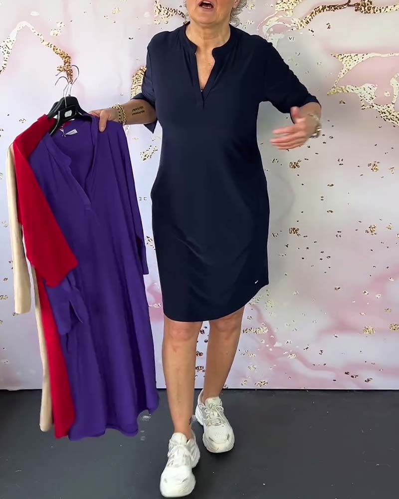 Hanneke™ | Robe unie à col en V