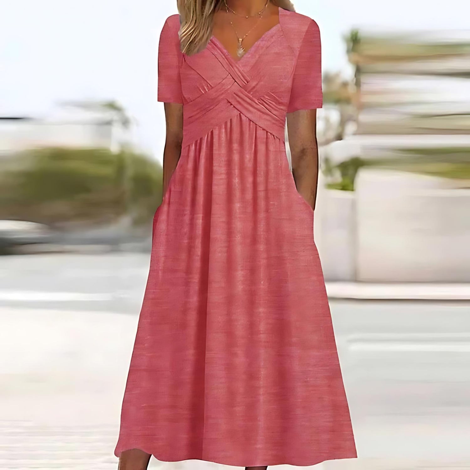 SOFIA | Robe Midi Sculptante avec Silhouette Flatteuse pour Occasions Élégantes