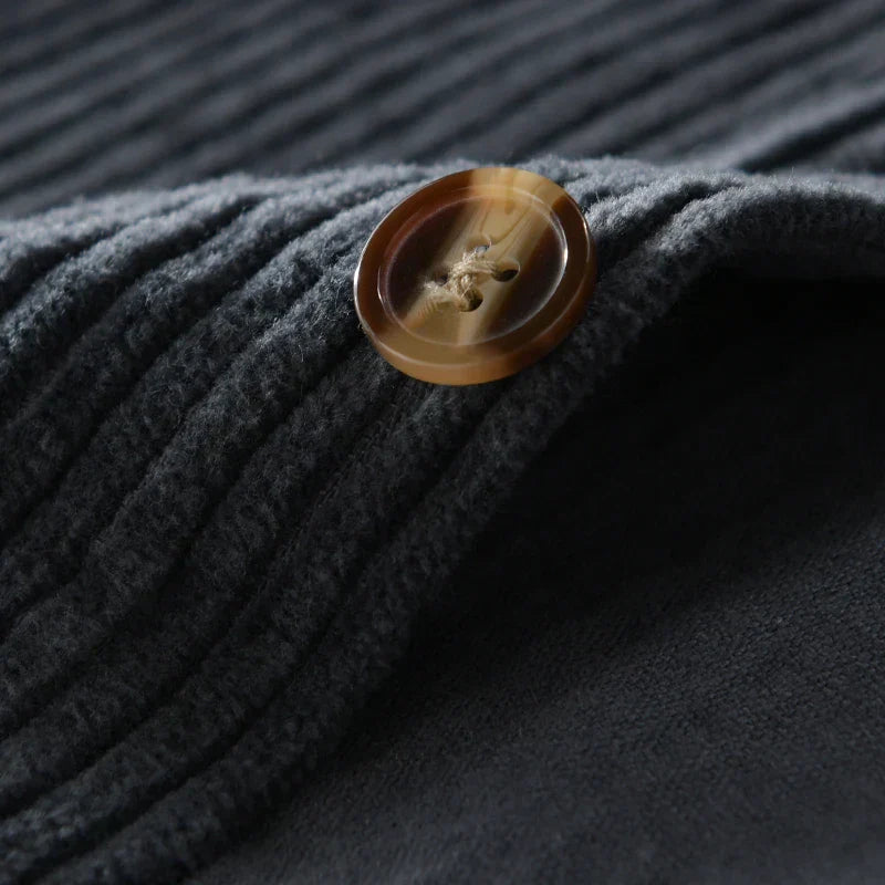 Finn - Corduroy Button-Up Shirt