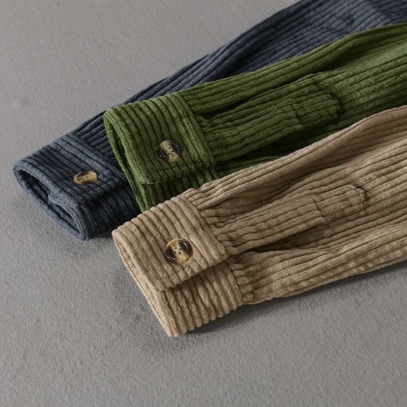 Finn - Corduroy Button-Up Shirt